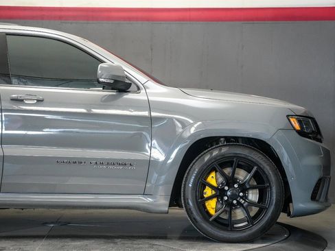 Used 2020 Jeep Grand Cherokee Trackhawk w/ Trailer Tow Group IV image 5