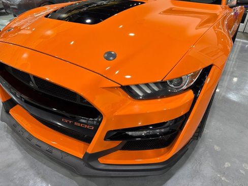 Used 2020 Ford Mustang Shelby GT500 w/ Technology Package image 34
