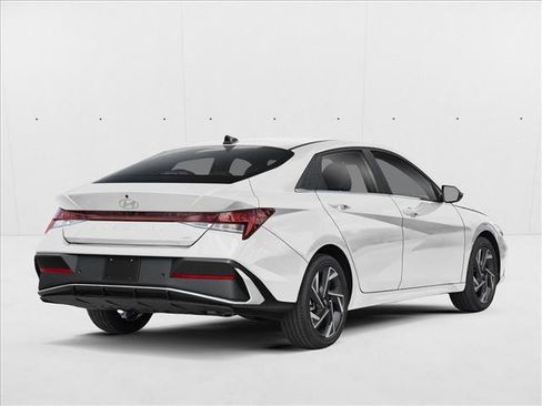 New 2026 Hyundai Elantra Limited image 2