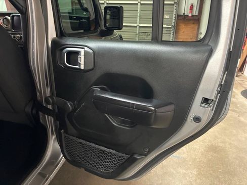 Used 2020 Jeep Wrangler Unlimited Sport AWD/4WD image 27