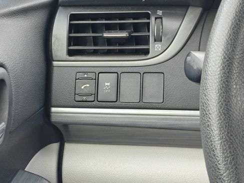 Used 2012 Toyota Camry XLE image 21