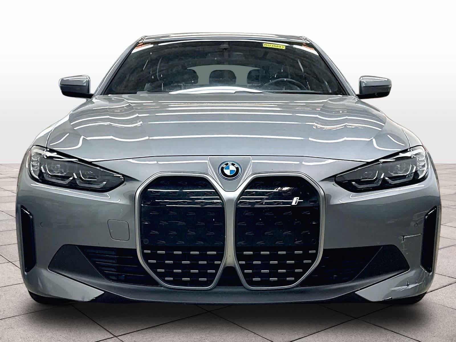 Used 2024 BMW i4 eDrive35 w/ Convenience Package RWD image 3