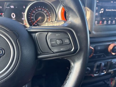 Used 2021 Jeep Wrangler Sport S image 19
