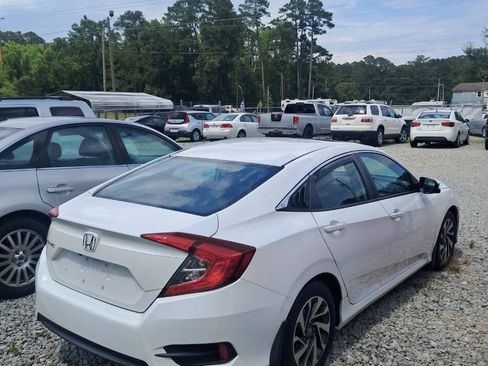 Used 2016 Honda Civic EX image 3