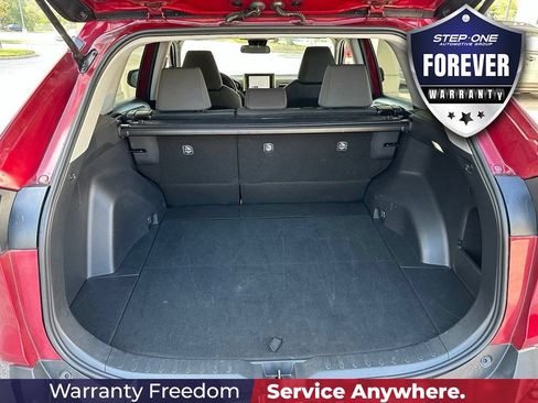 Used 2025 Toyota RAV4 XLE FWD image 32