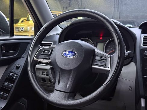Used 2016 Subaru Forester 2.5i Premium w/ Rugged Package #1 AWD/4WD image 21