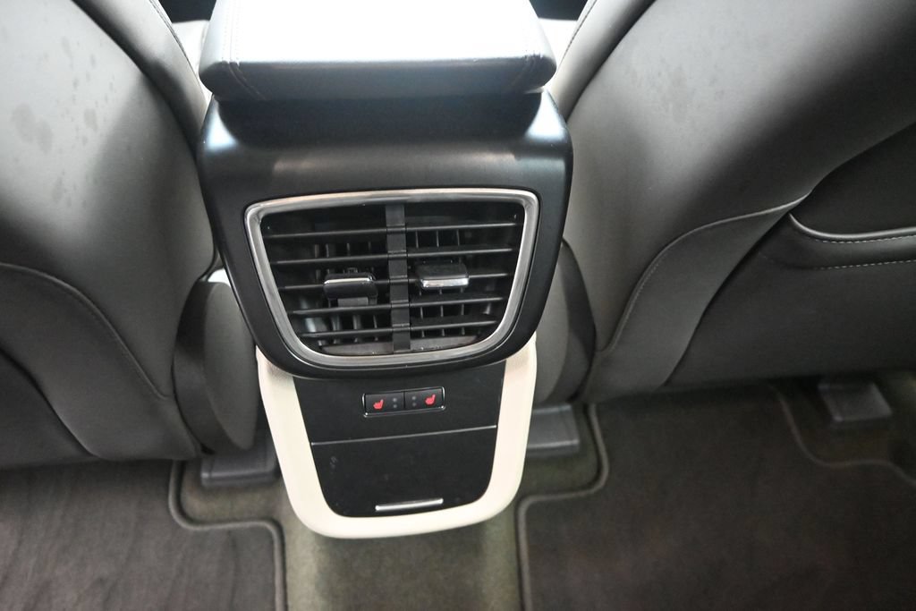 Used 2020 Lincoln Nautilus Reserve w/ Equipment Group 201A FWD image 18