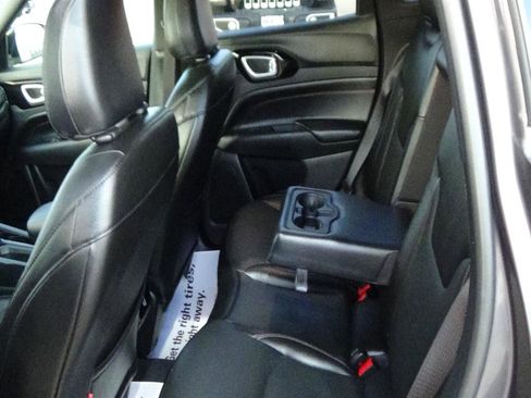 Certified 2024 Jeep Compass Trailhawk w/ Trailhawk Elite Group image 13