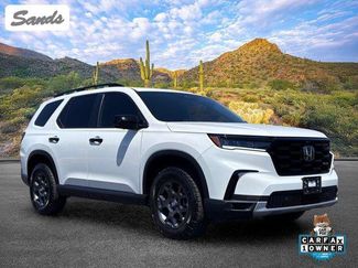 Used 2025 Honda Pilot TrailSport video 1