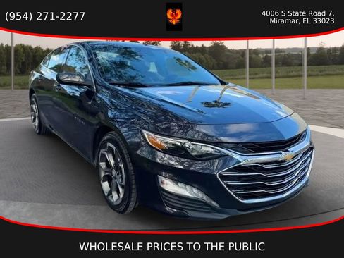 Used 2023 Chevrolet Malibu LT image 3