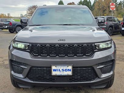 New 2025 Jeep Grand Cherokee Altitude
