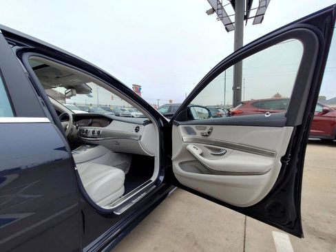 Used 2014 Mercedes-Benz S 550 Sedan image 46