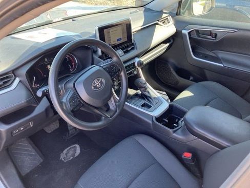 Used 2023 Toyota RAV4 LE image 19