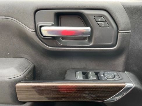 Used 2019 Chevrolet Silverado 1500 LT w/ All-Star Edition image 12