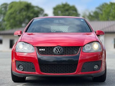 Used 2009 Volkswagen GTI 2-Door FWD image 2