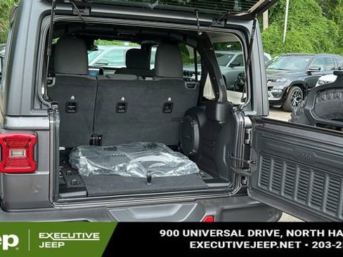 New 2025 Jeep Wrangler Willys image 28