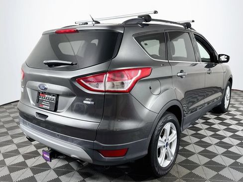 Used 2016 Ford Escape SE w/ Equipment Group 201A AWD/4WD image 7