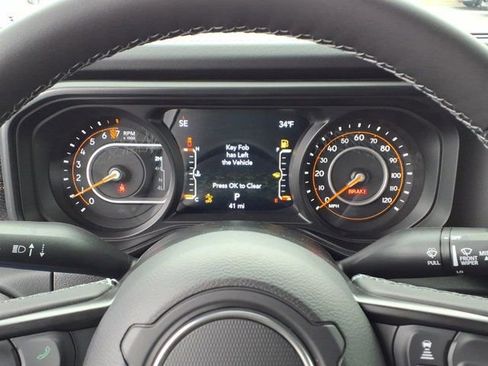 New 2026 Jeep Gladiator Mojave image 13