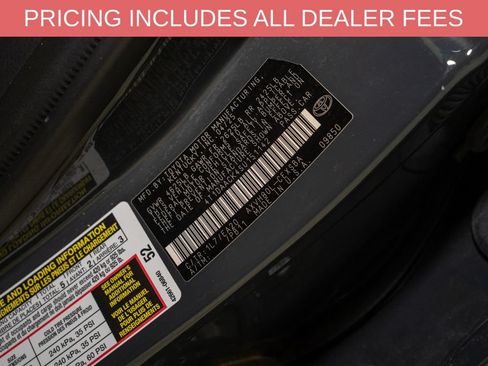 Used 2025 Toyota Camry SE FWD image 20