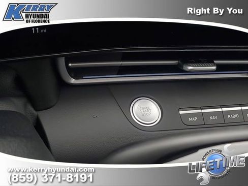 New 2026 Hyundai Elantra Limited image 26