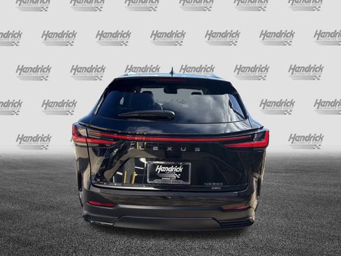 Used 2025 Lexus NX 350 AWD w/ Luxury Package image 9
