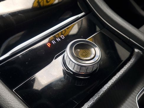 Used 2024 Jeep Grand Cherokee L Laredo image 31