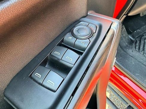 Used 2020 GMC Sierra 1500 SLT w/ SLT Convenience Package RWD image 24