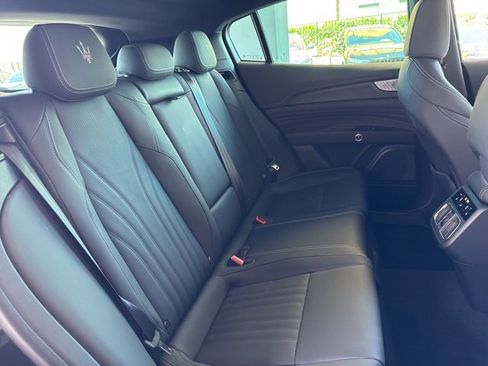 New 2025 Maserati Grecale Modena image 18