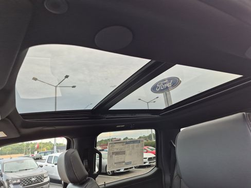 New 2025 Ford F150 Lariat w/ Equipment Group 502A High image 14