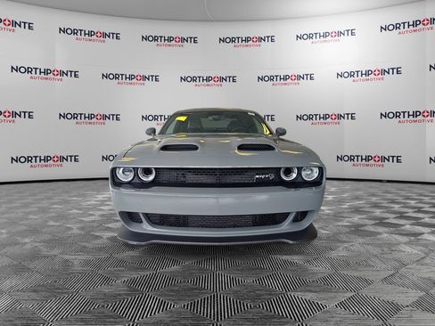 Used 2023 Dodge Challenger SRT Hellcat w/ Driver Convenience Group RWD image 8