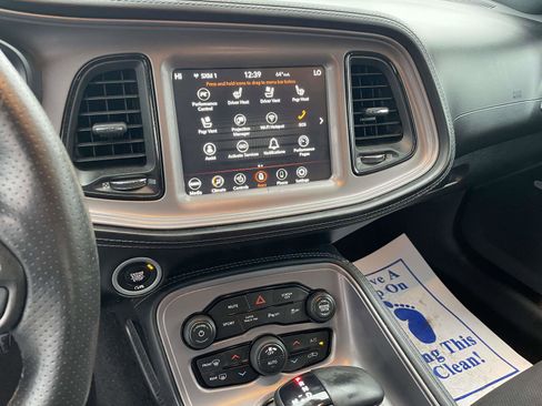 Used 2023 Dodge Challenger GT w/ Plus Package image 11