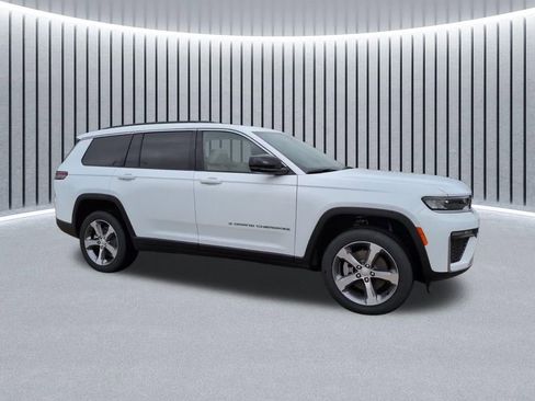 New 2026 Jeep Grand Cherokee L Limited image 3