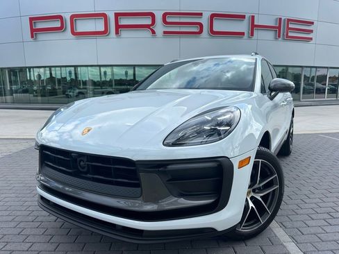 Certified 2026 Porsche Macan Turbo AWD/4WD image 1