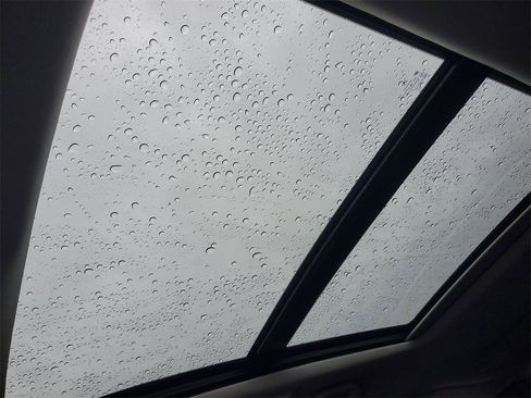 Certified 2023 Acura MDX FWD w/ Technology Package image 34