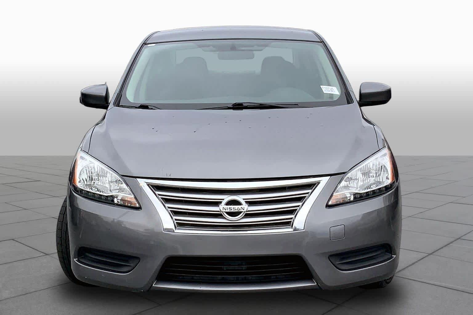 Used 2015 Nissan Sentra S FWD image 4