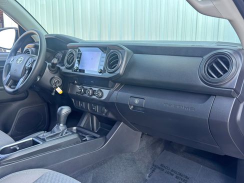 Used 2022 Toyota Tacoma SR w/ SX Package image 13