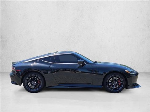 Used 2025 Nissan Z Performance w/ Floor Mat Package RWD image 4