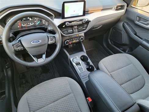 Certified 2022 Ford Escape SE w/ Convenience Package image 38