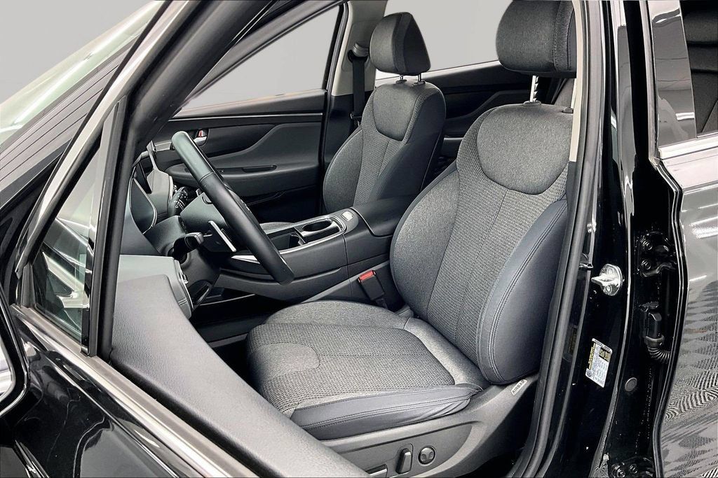 Used 2023 Hyundai Santa Fe SEL AWD/4WD image 25