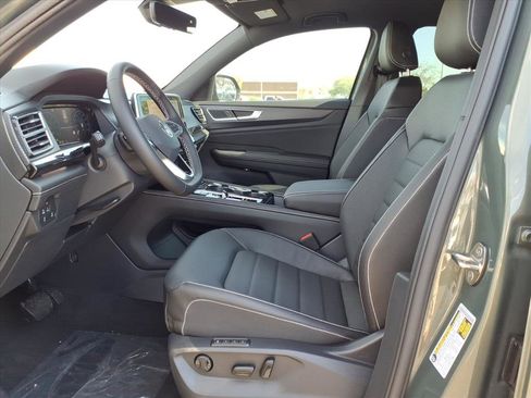 New 2026 Volkswagen Atlas Cross Sport SEL image 13