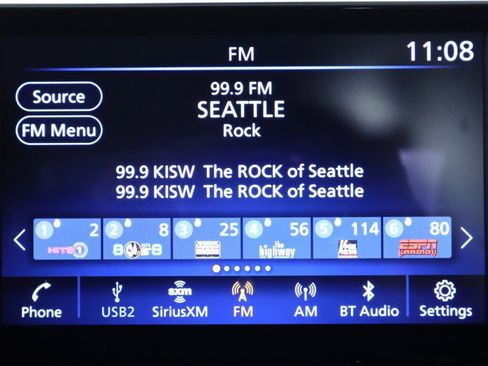 Used 2024 Nissan Sentra SV image 16