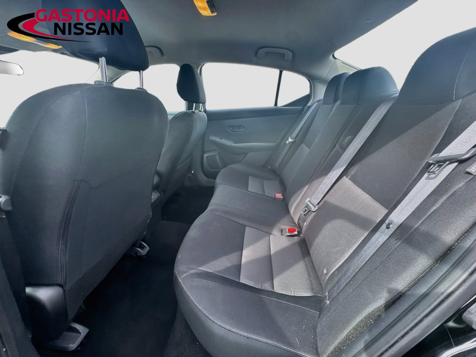 Used 2024 Nissan Sentra SV FWD image 31
