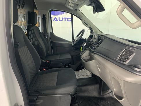 Used 2025 Ford Transit 250 Low Roof w/ Exterior Upgrade Package RWD image 34