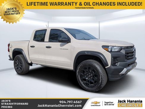 New 2026 Chevrolet Colorado Trail Boss AWD/4WD image 1