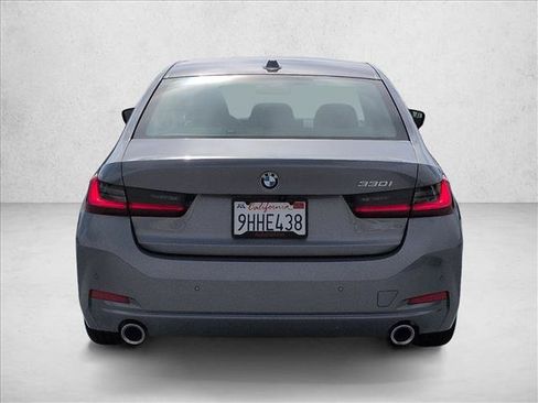 Used 2023 BMW 330i Sedan w/ Driving Assistance Package RWD image 7
