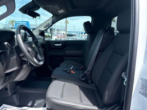 New 2026 Chevrolet Silverado 1500 W/T image 9