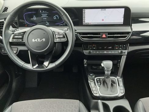Used 2025 Kia Seltos S AWD/4WD image 11
