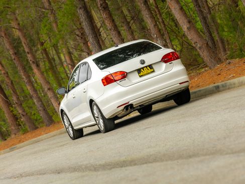 Used 2014 Volkswagen Jetta SEL image 51