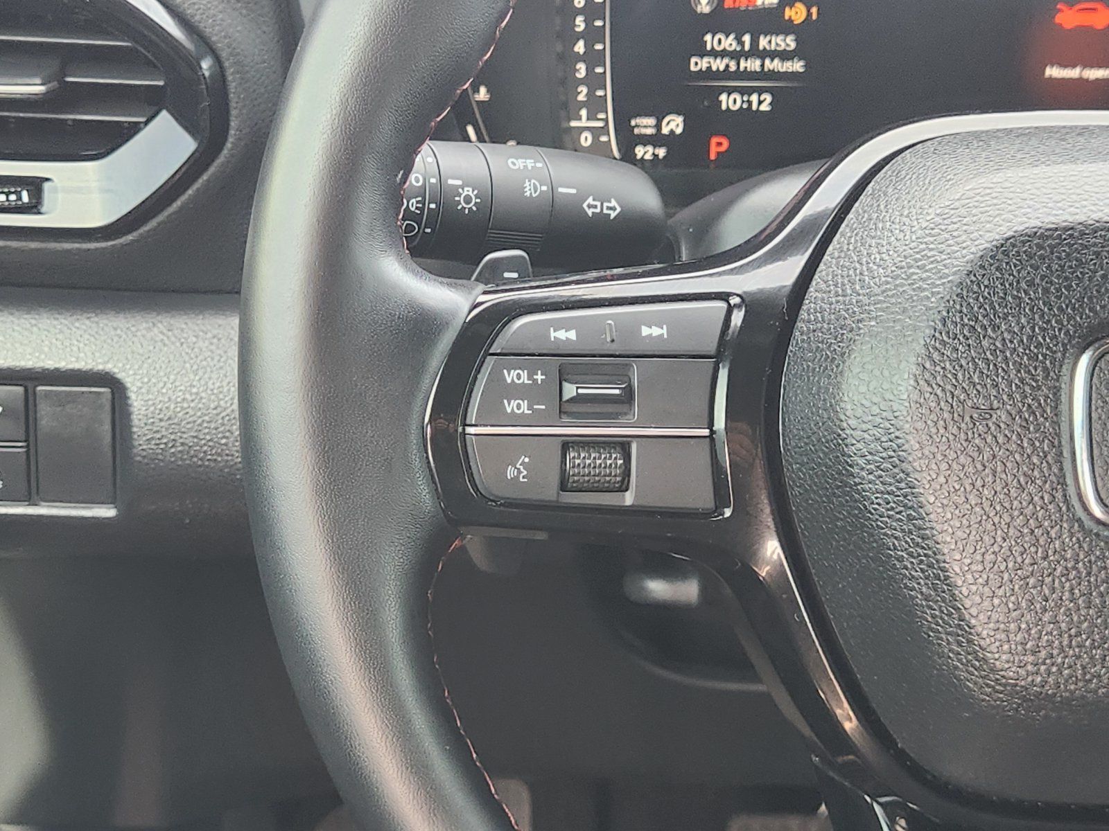 Used 2025 Honda Pilot Black Edition image 28