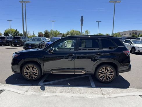 Used 2025 Subaru Forester Sport AWD/4WD image 4